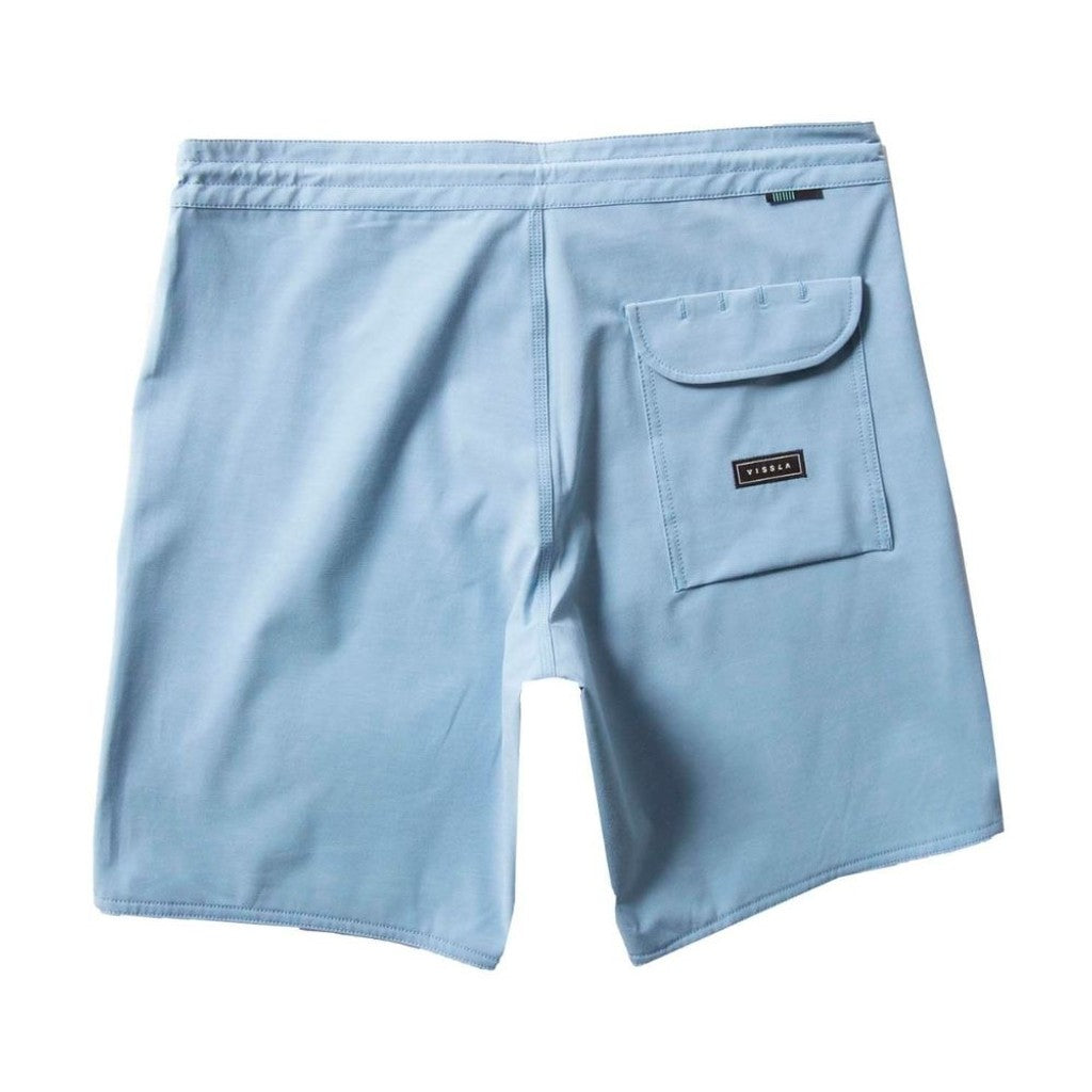 VISSLA SOLID SETS 17" BOYS BOARDSHORT
