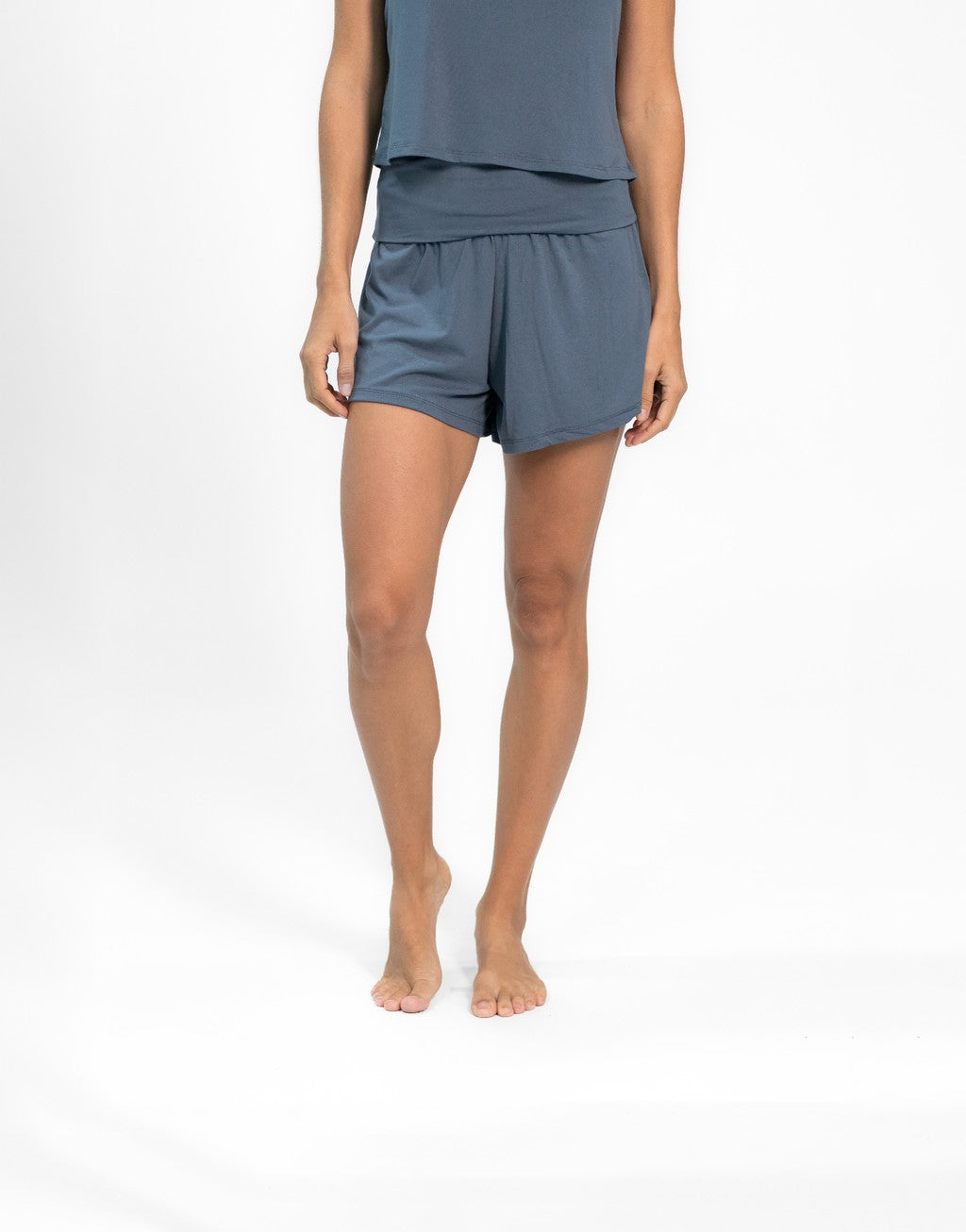 NABRUK SHORT DOMINICAL