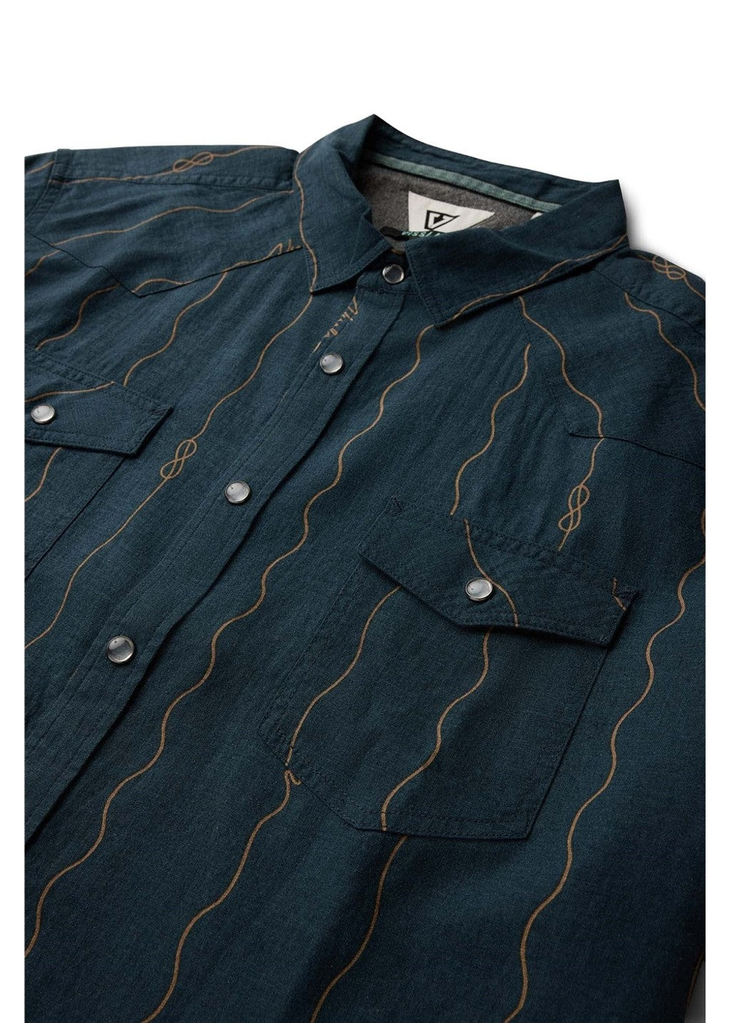 VISSLA ROUND UP SHORT SLEEVE SHIRT